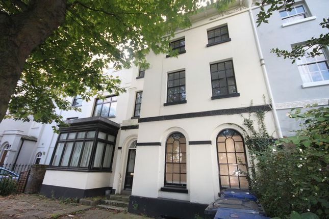 North Road, Hertford SG14 5 bed character property for sale
