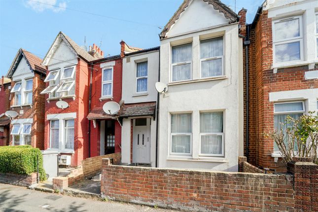 Deacon Road, Willesden 3 bed maisonette for sale