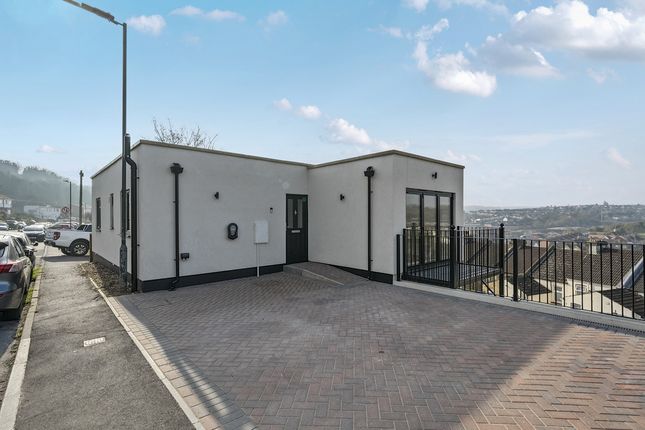 Beacon Road, Chatham, ME5 2 bed bungalow for sale