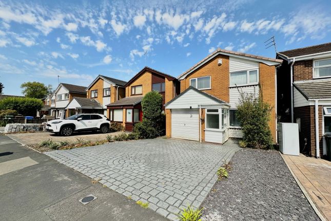 Fulmar Drive, Stockport SK2 3 bed detached house for sale