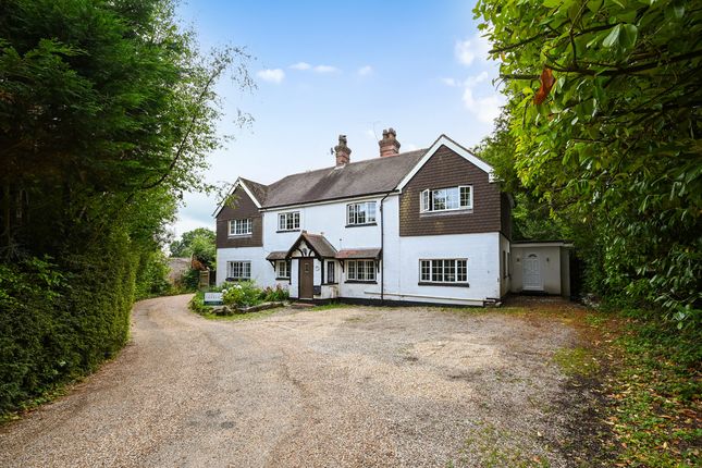 Harlequin Lane, Crowborough, TN6 5 bed detached house for sale