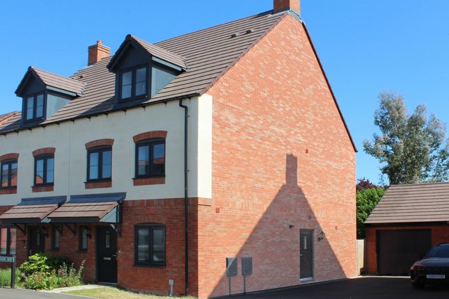 Damson Way, Tenbury Wells, WR15 3 bed semi