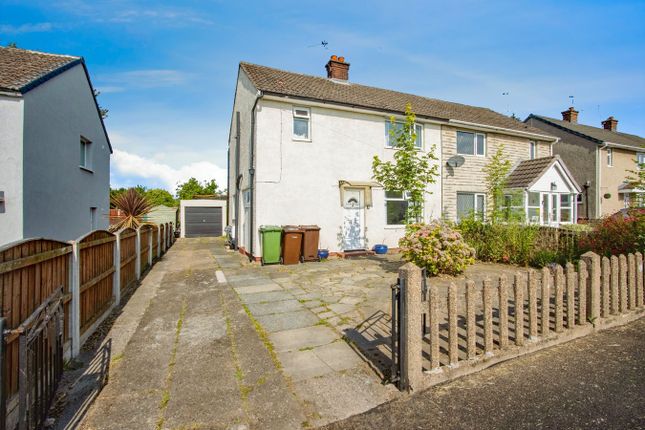 Orchard Head Drive, Pontefract WF8 3 bed semi