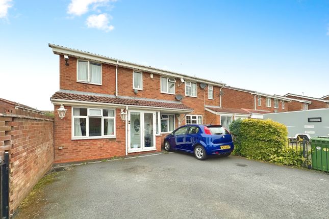Turnstone Drive, Wolverhampton WV10 3 bed end of terrace house for sale