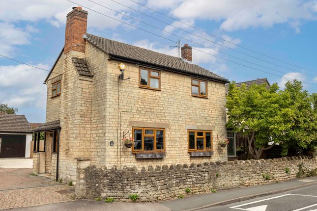 3 bed detached house