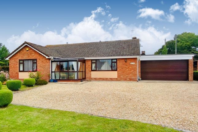 Tump Lane, Much Birch, Hereford, HR2 3 bed detached bungalow for sale