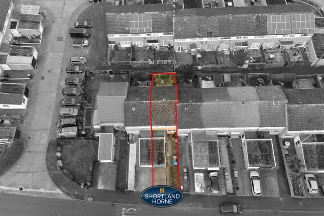 Dillotford Avenue, Coventry CV3 3 bed terraced house for sale