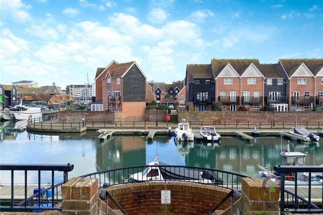Daytona Quay, East Sussex BN23 2 bed flat for sale