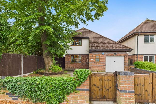 Woodland Gardens, Crewe CW1 3 bed detached house for sale