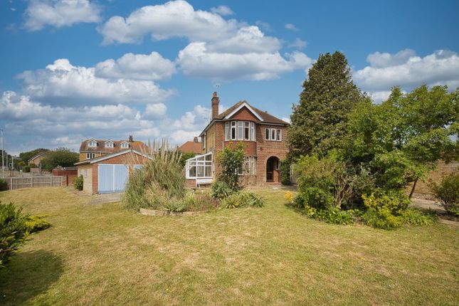 Queens Gate Road, Ramsgate, Kent, CT11 4 bed detached house for sale