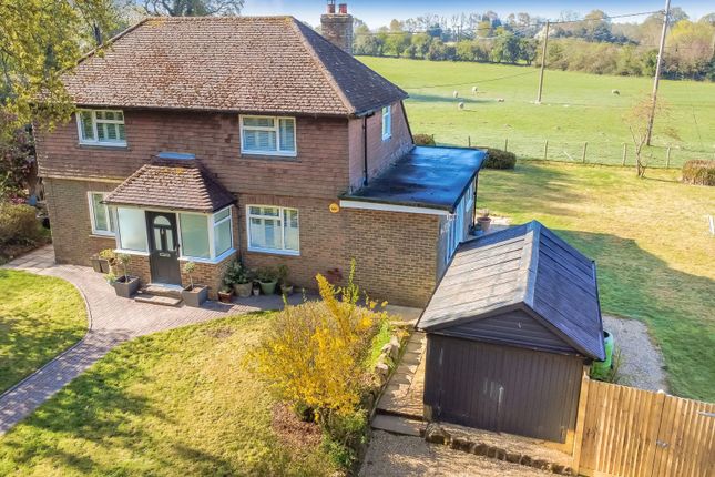 4 bed detached house