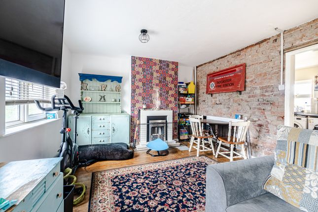 Tadcaster LS24 3 bed end of terrace house for sale