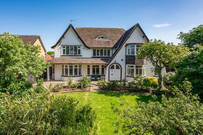 Preston New Road, Blackpool FY3 4 bed detached house for sale