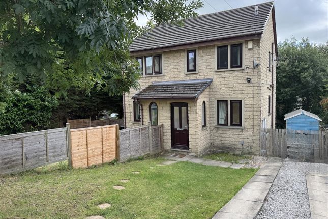 The Oval, Bingley, BD16 4RJ 2 bed semi