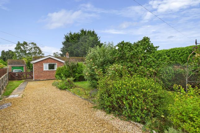 2 bed detached bungalow