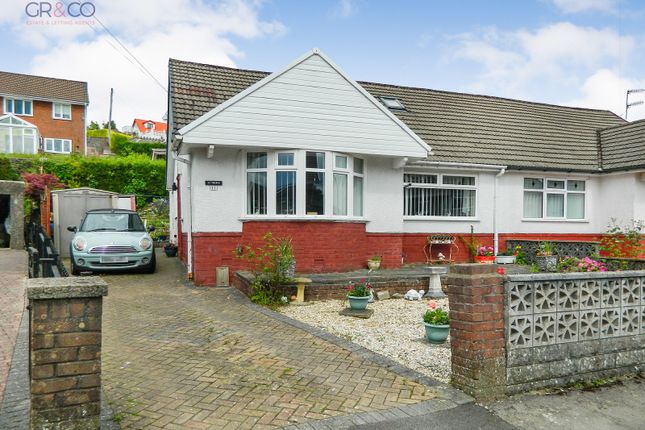 3 bed semi-detached bungalow