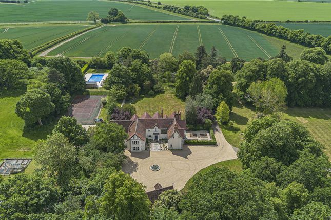 6 bedroom detached house for sale