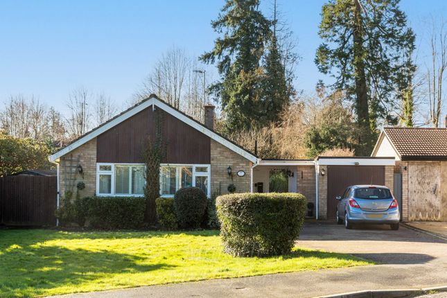 Langsmead, Lingfield RH7 3 bed detached bungalow for sale