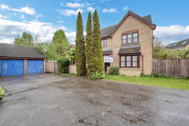 4 bed detached house