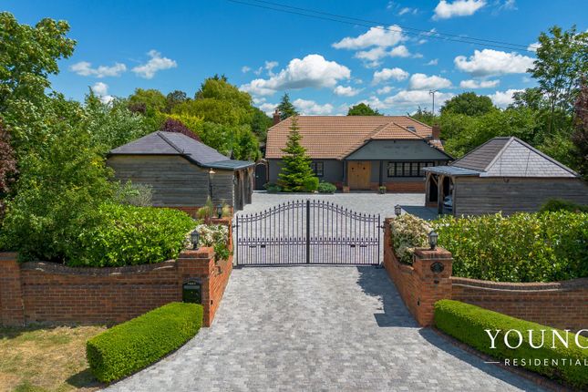 Rectory Road, Little Burstead, CM12 3 bed property for sale