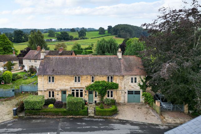 7 bedroom detached house for sale