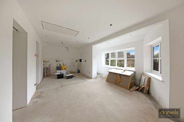 Buckingham Road, Harlesden, London, NW10 Studio for sale