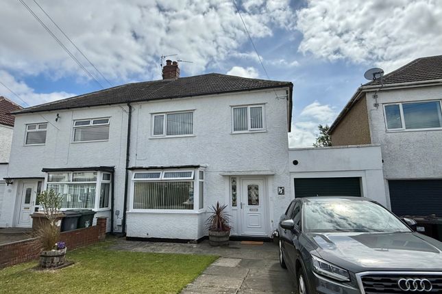 Reynolds Avenue, Tyne and Wear NE12 3 bed semi