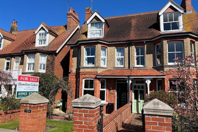 College Hill, Steyning, West Sussex... 3 bed maisonette for sale