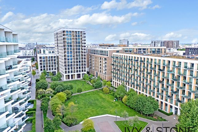 4 Schooner Road, London, Greater... 3 bed apartment for sale