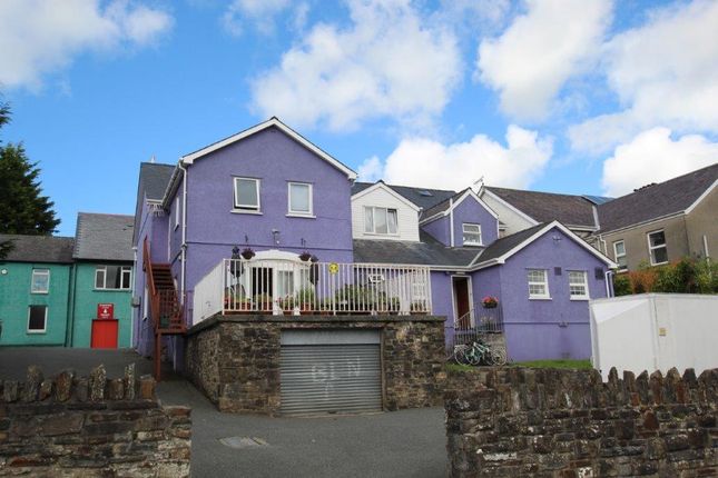 10 bed property