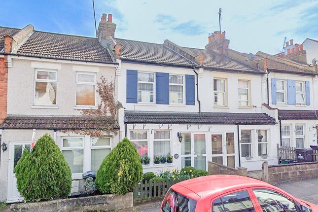 Woodman Road, Coulsdon, CR5 2 bed terraced house for sale