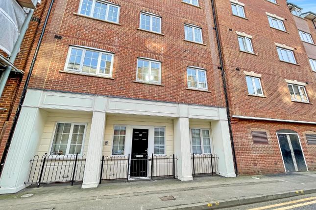The Elms, 26 John Street, Luton... 1 bed ground floor maisonette for sale