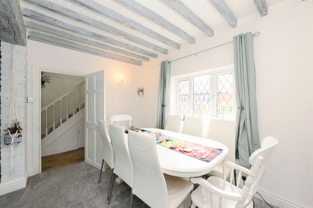2 bedroom detached house for sale