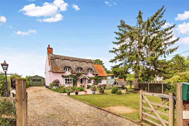 Hillsend Lane, Attleborough, Norfolk... 3 bed detached house for sale