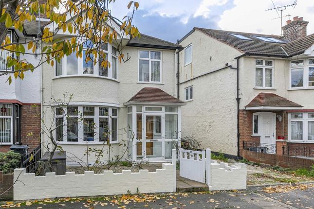 Springvale Avenue, Brentford TW8 3 bed house for sale