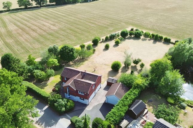 County Lane, Wolverhampton WV8 5 bed detached house for sale
