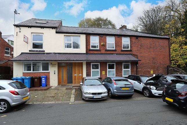 16 bedroom detached house for sale