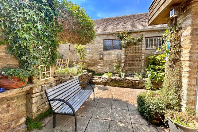 Market Place, Tetbury... 5 bed house for sale