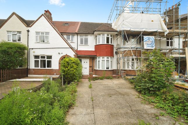 5 bed terraced house