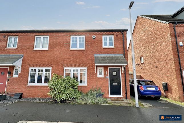 3 bedroom semi-detached house for sale