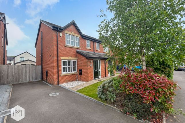 Hough Fold Way, Harwood, Bolton, BL2 3JU 3 bed semi