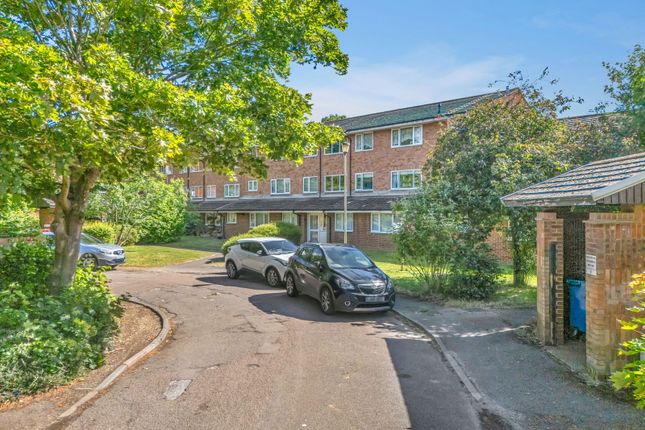 Russett Wood, Welwyn Garden City AL7 1 bed flat for sale
