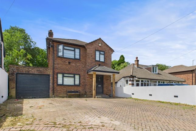 Caterham Drive, Coulsdon CR5 3 bed house for sale