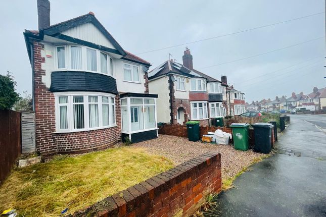 Stanley Road, West Bromwich, B71 3 bed detached house for sale