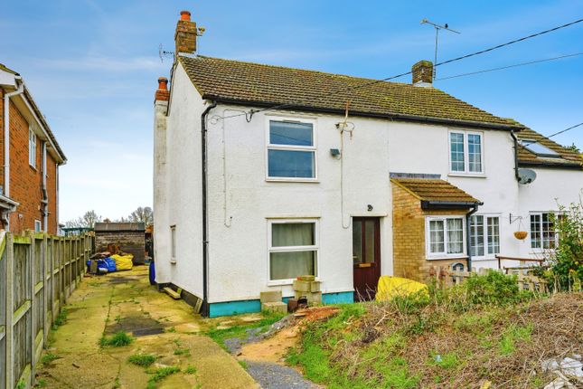 2 bedroom semi-detached house for sale