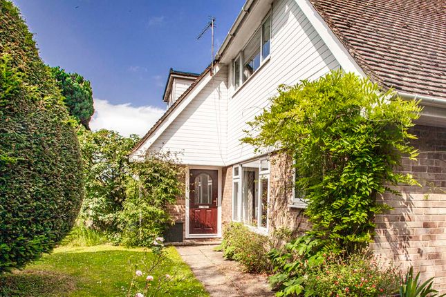 16 Pennypiece, Goring on Thames, RG8 4 bed property for sale