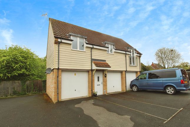 2 bed detached house