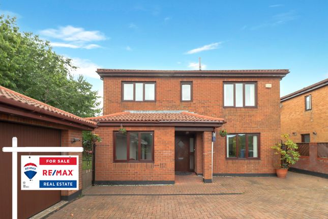 Ladywood Place, Livingston EH54 4 bed detached house for sale