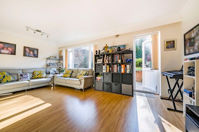 4 bedroom end of terrace house for sale
