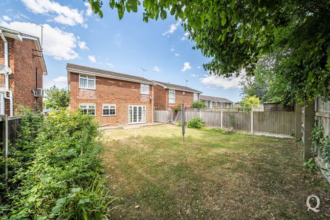 Haysel, Sittingbourne, Kent, ME10 3 bed detached house for sale